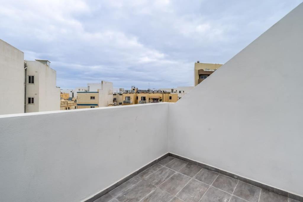 Appartement Penthouse In San Pawl il-Baħar Extérieur photo
